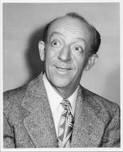 Jimmy Durante smiling off-screen pose 1950's era original 8x10 photo