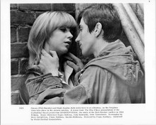 Quadrophenia 1979 original 8x10 photo Phil Daniels about to kiss Leslie Ash