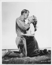 They Came To Cordura 1959 Gary Cooper & Rita Hayworth kiss original 8x10 photo