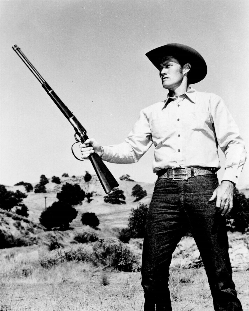CHUCK CONNORS THE RIFLEMAN 8X10 GLOSSY PHOTO PICTURE IMAGE #4 