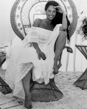Sonia Braga full length smiling wicker chair 1988 Moon Over Parador 8x10 photo