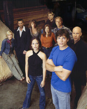 SMALLVILLE TOM WELLING Kristin Kreuk and entire cast pose 16x20 Poster