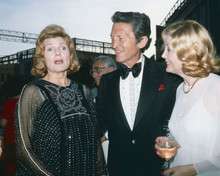Rita Hayworth attends 1977 Hollywood event looking glamorous 8x10 inch photo