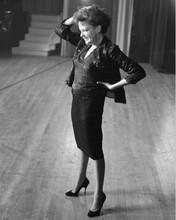 Judy Garland on stage 1960's between takes full length shot 8x10 inch photo