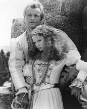 Flesh and Blood 1985 Rutger Hauer & Jennifer Jason Leigh 8x10 inch photo
