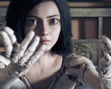 Alita: Battle Angel Rosa Salazar as Alita 8x10 inch photo