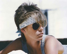 Jamie Lee Curtis in head-band and sunglasses 1985 Perfect 8x10 inch photo