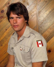 Richard Dean Anderson in Canadian Ranger shirt 8x10 inch photo