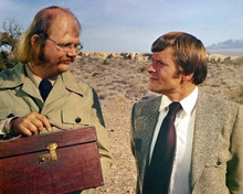 Diamonds Are Forever Putter Smith holding briefcase with Bruce Glover 8x10 photo