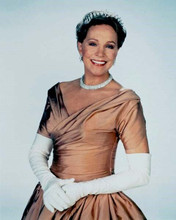 Julie Andrews as Queen smiling wearing crown The Princess Dairies 8x10 photo