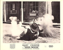 High Noon 1952 original 8x10 lobby card Gary Cooper lies in street holding gun
