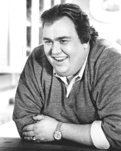 John Candy grins classic portrait as uncle Buck 8x10 inch photo