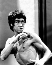 Bruce Lee possibly the most iconic image from 1973 Enter The Dragon 8x10 photo