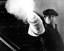 The Godfather Part II Robert De Niro fires gun through towel 8x10 inch photo
