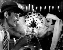 Cabaret 1972 Michael York and Liza Minnelli celebrate with drinks 8x10 photo