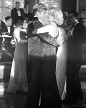 The Natural 1984 Robert Redford dances with Kim Basinger 8x10 inch photo