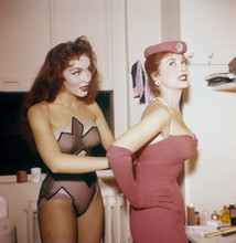 TINA LOUISE FINE QUALITY 12X12 PREMIUM PRINT 603502