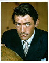 Gregory Peck debonair looking portrait 1940's in suit 8x10 inch photo