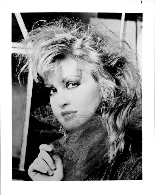 Cyndi Lauper 1980's era publicity portrait vintage 8x10 inch photo Moviemarket