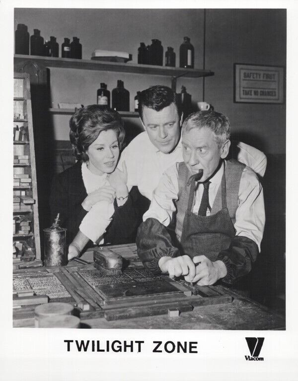 The Twilight Zone Printer's Devil 1963 Burgess Meredith Camille Franklin 8x10 Moviemarket