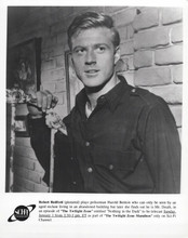Robert Redford SciFi Channel 8x10 inch photo Twilight Zone Nothing in the Dark