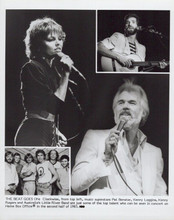 Pat Benatar 1983 live in concert with Kenny Rogers 8x10 Photograph