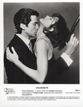 Goldeneye 1995 Bond Pierce Brosnan Izabella Scorupco 8x10 Original Photograph