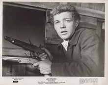 Kidnapped 1960 Disney original 8x10 photo James MacArthur holding pistols