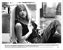 Linda Hamilton 1991 original 8x10 photo Sarah Connor Terminator 2 Judgment Day