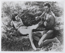 Tarzan The Ape Man 1932 Weissmuller takes thorn out O'Sullivan's foot 8x10 photo