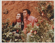 Space 1999 Catherine Schell Martin Landau on planet surface vintage 8x10 photo