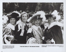 Return of the Musketeers 1989 original 8x10 photo York Chamberlain Finlay Reed