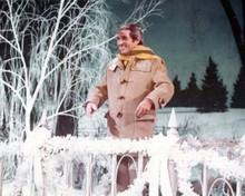 Perry Como Winter Show 1973 Perry smiles wearing heavy coat in snow 8x10 photo