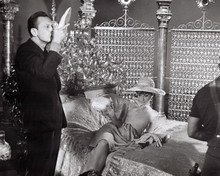 Paris When it Sizzles 8x10 photo Holden drinks from shoe Hepburn smoking on set