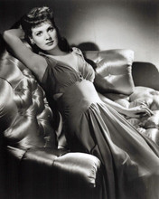 Maureen O'Hara gorgeous Hollywood glamour portrait 1940's era 8x10 inch photo