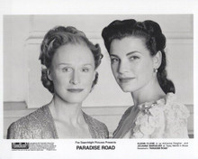 Paradise Road 1997 original 8x10 photo Glenn Close and Julianna Margulies