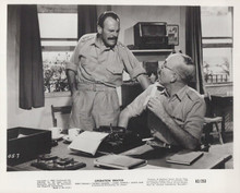 Operation Snatch 1962 original 8x10 photo Terry-Thomas Lionel Jeffries office