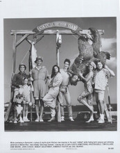 One Crazy Summer 1986 original 8x10 photo Demi Moore John Cusack & cast pose