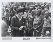 Out of Africa 1985 original 8x10 photo Meryl Streep in village scene