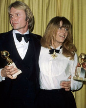 Jane Fonda & Jon Voight at Golden Globes 1978 holding their awards 8x10 photo