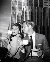 Breakfast at Tiffany's Audrey Hepburn George Peppard tea in New York 8x10 photo