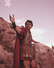 Richard Egan as Leonidas I in scene from 1962 The 300 Spartans 8x10 inch photo