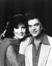 Loretta Lynn and Conway Twitty 1970's greatest country duet 8x10 inch photo