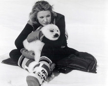 Tanya Tucker poses with baby seal in snow 8x10 inch photo