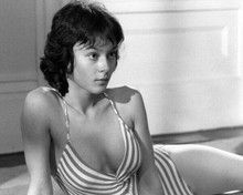 Meg Tilly poses in workout leotard 1983 The Big Chill 8x10 inch photo