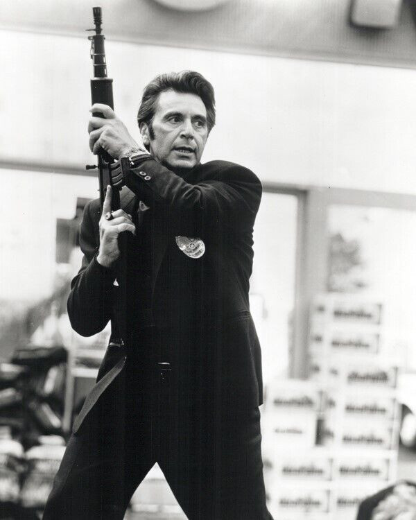 Al Pacino holds up his FN FNC rifle classic publicity pose Heat 8x10