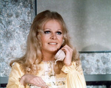 Sally Struthers 1973 portrait from TV Movie Hotel Ninety 8x10 inch photo