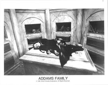 Addams Family 1991 8x10 photo Christina Ricci lies on tomb