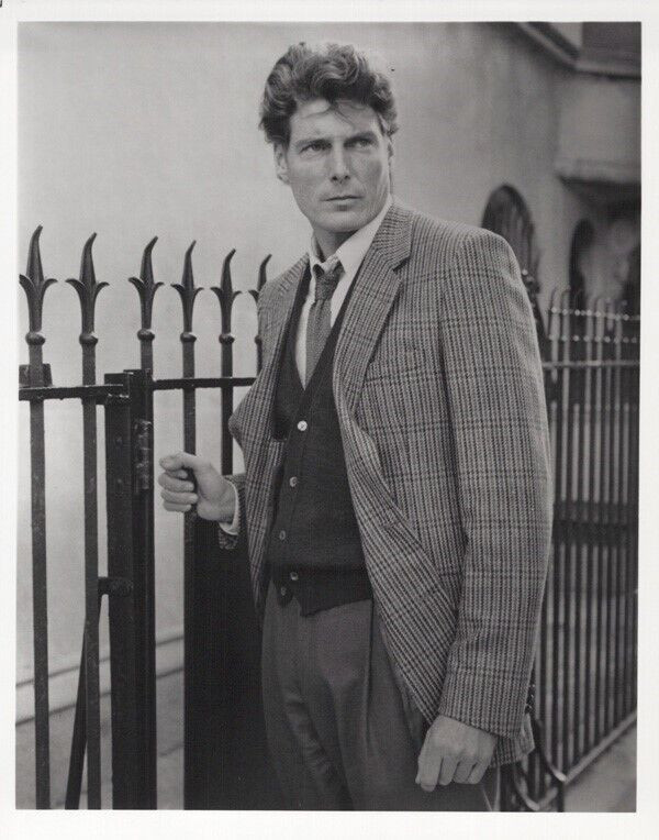 Christopher Reeve dashing in sports jacket and tie vintage 8x10 inch ...