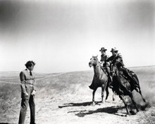 The Big Country 1959 Buff Brady Chuck Connors lasso Gregory Peck 8x10 inch photo